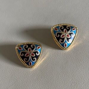 Vintage triangle blue and gold clip on earrings